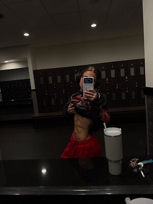 Samantha Van Lieu Nude Leaked Photo #46
