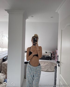 Samantra Nude Leaked Photo #182