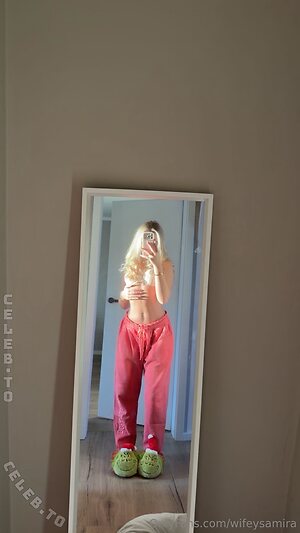Samira Fee photo