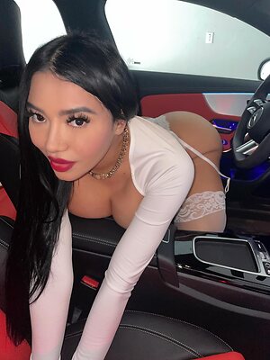 sandraaurey leaked photo #2