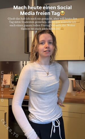 Saniskates Nude Leaked Photo #57