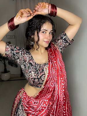 Santoor Mom Rachna leaked photo #4