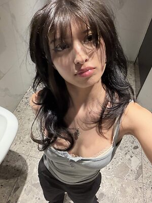 Sanymaaa leaked photo #17