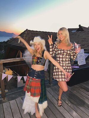 Saoirse Monica Jackson leaked photo #7