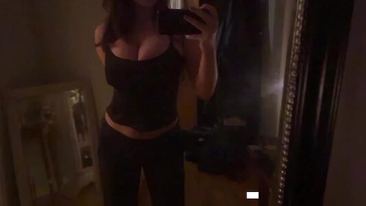 Sara B Nude Leaked Photo #8