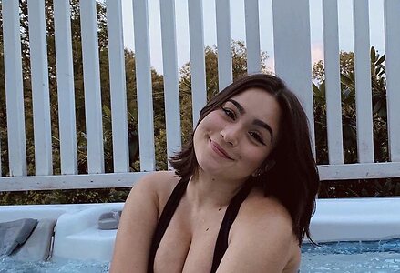 Sara B Nude Leaked Photo #20