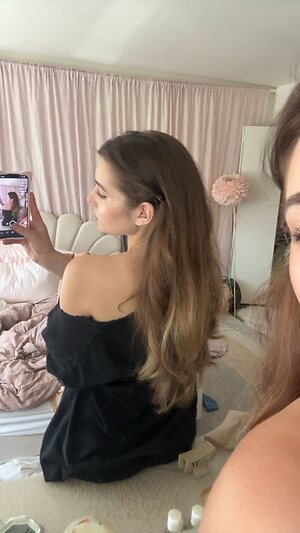 Sara Dobrik leaked photo #121