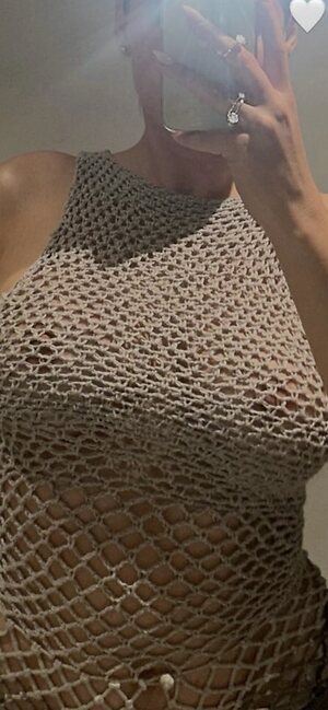 Sara Frost leaked photo #2