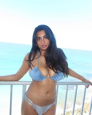 Sara Kolli leaked photo #17