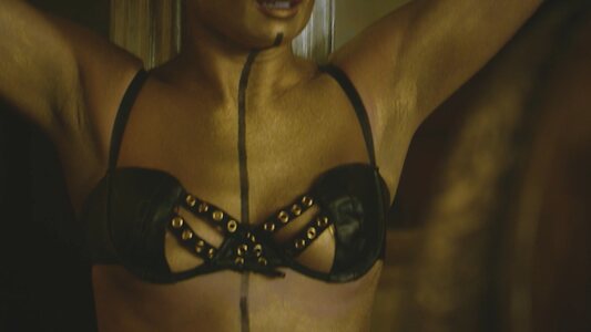 Sara Malakul Lane leaked photo #21