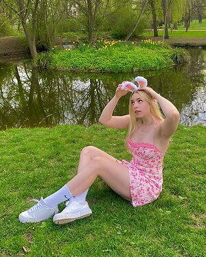 Sara Peterkova leaked photo #13