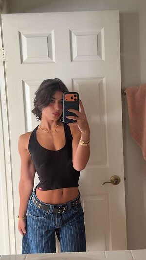Sara Saffari leaked photo #69
