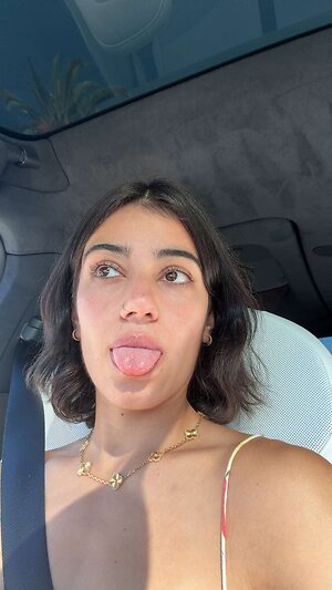 Sara Saffari leaked photo #91