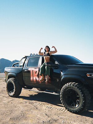 Sara Saffari leaked photo #100