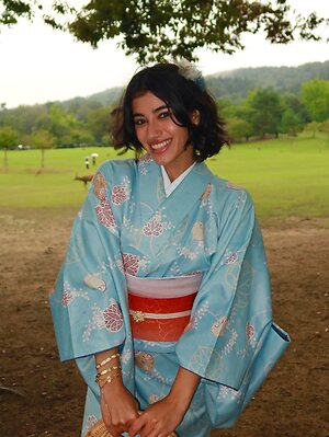Sara Saffari leaked photo #112