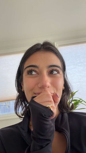 Sara Saffari leaked photo #165
