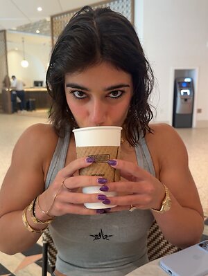 Sara Saffari leaked photo #185
