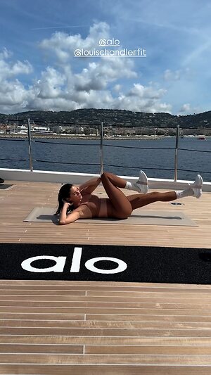 Sara Sampaio Hot leaked photo #10