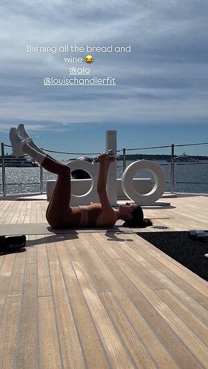 Sara Sampaio Hot leaked photo #11