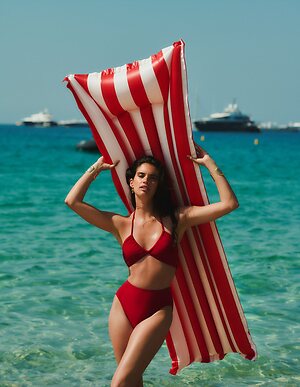 Sara Sampaio leaked photo #177