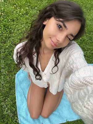 Sara Wolf leaked photo #82
