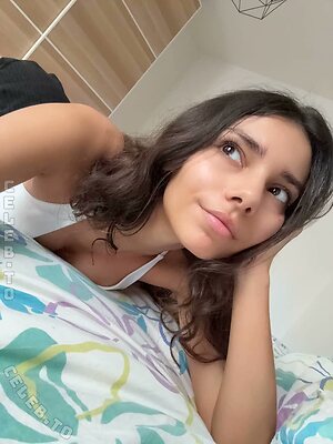 Sara Wolf leaked photo #92