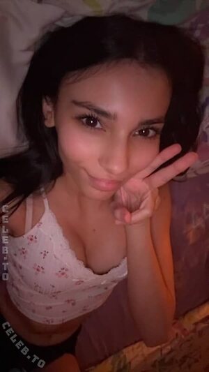 Sara Wolf leaked photo #106