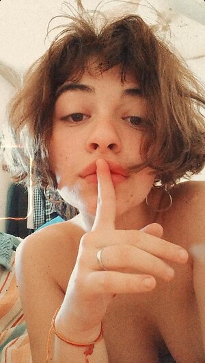 sara_centuri0nn leaked photo #10