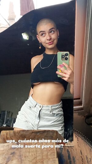 sara_centuri0nn leaked photo #25