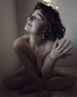 sara_centuri0nn leaked photo #41