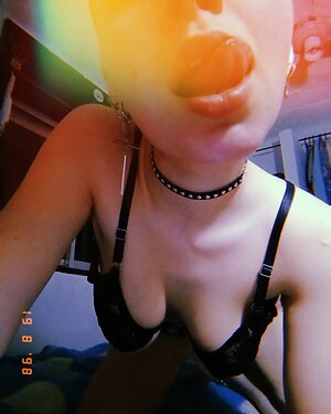 sara_centuri0nn leaked photo #63