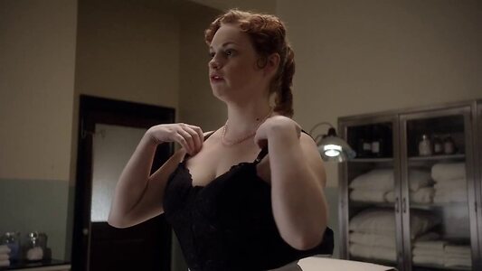 Sarah Allyn Bauer Nude Leaked Photo #3