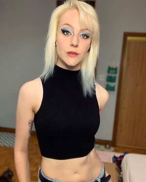 Sarah Ashby leaked photo #12