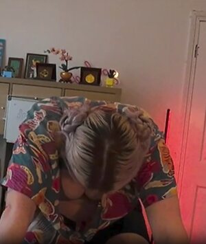 Sarah Bridgewater leaked photo #9
