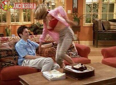 Sarah Chalke leaked photo #81