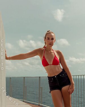 Sarah Gronert photo