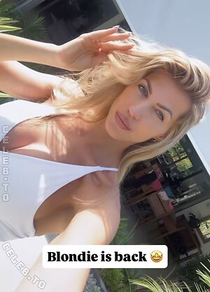 Sarah Harrison Nude Leaked Photo #35