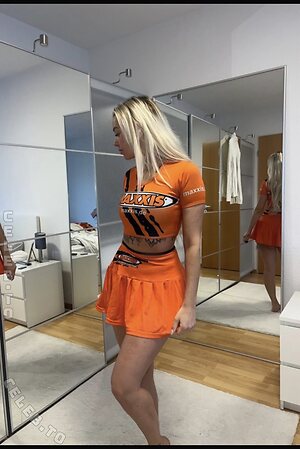 Sarah Milka Nude Leaked Photo #5