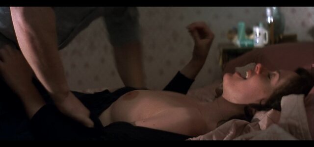 Sarah Paulson leaked photo #21