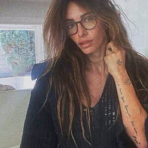 Sarah Shahi leaked photo #29