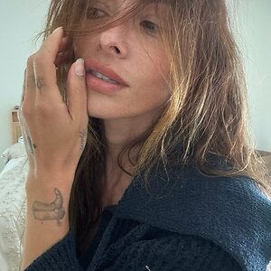 Sarah Shahi leaked photo #34