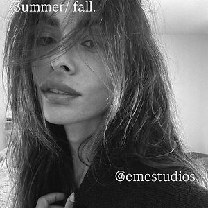 Sarah Shahi leaked photo #40