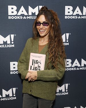 Sarah Shahi leaked photo #144