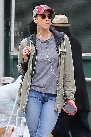 Sarah Silverman leaked photo #46