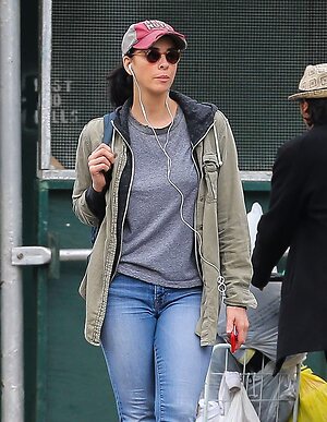 Sarah Silverman leaked photo #70