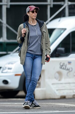 Sarah Silverman leaked photo #77