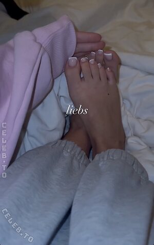 Sarah Skalischus Nude Leaked Photo #2