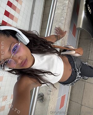 sarah_mai