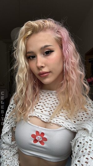 Sarahtoninx9_ Nude Leaked Photo #24