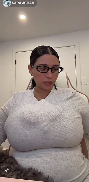 sara.jghab leaked photo #2